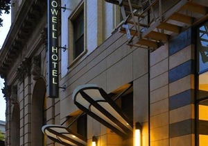 Axiom Hotel