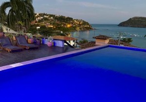Búzios Prime: Vista Mar, 50m da Praia da Ferradura, 8 suites