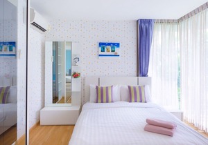 Baan SanKraam 2BR Apt, DCD-PoolView
