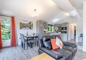 Bakewell Deluxe Lodge
