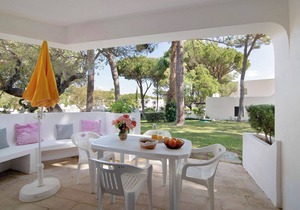 Balaia Apartment near the Beach with Shared Pools