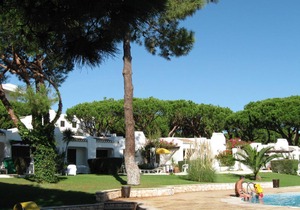 Balaia Golf Village villa 203 by main pools with air conditioning