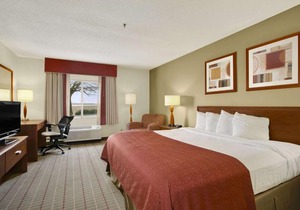 Baymont by Wyndham Evansville North Haubstadt