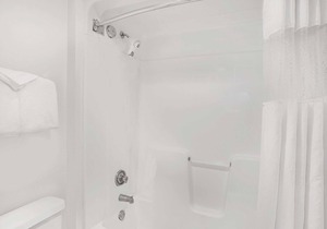 Baymont by Wyndham Janesville