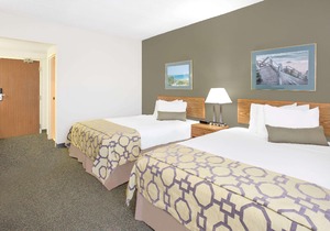 Baymont by Wyndham Janesville