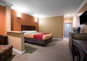 Baymont by Wyndham Ontario