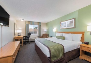 Baymont by Wyndham Pierre