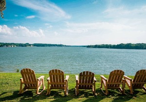Beach-Area View Family Style Two Bedroom Cabin #9 at Long Cove Resort - Flexible Cancellation! by RedAwning