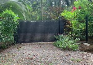 Beachfront Apartment Punta uva