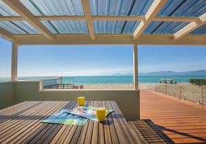 Beachfront Ruby Bay - Mapua Beach House