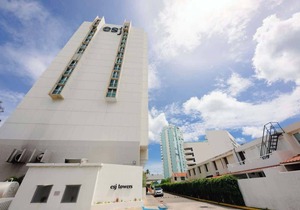 Beachfront View 15th Floor 2BR w/Parking @ ESJ