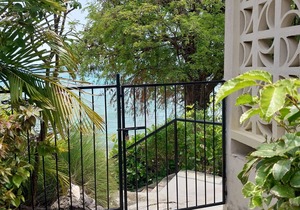 Beachside Apartment #2 - steps from the beach!