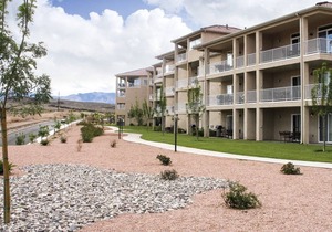 Beautiful 1 bedroom unit at resort, sleeps 4