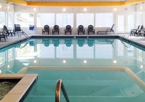 Beautiful 3 bedroom unit at resort, sleeps 8