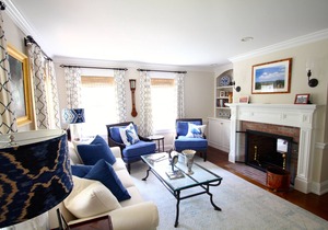 Beautiful 6 bedroom renovated home with pool, 5 minute walk to Main Street.