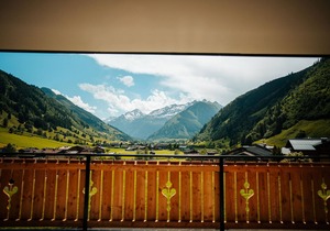 Beautiful apartment with 2 bathrooms, on ski slope