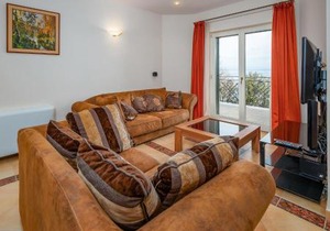 Beautiful Apartment In Moscenicka Draga