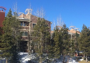 Beautiful Breckenridge Condo In Town & Across From Gondola. Walk Everywhere!