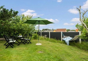 Beautiful home in Nørre Nebel with WiFi