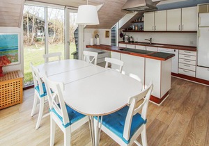 Beautiful home in Samsø with WiFi