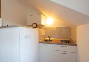 Beautiful home in Split with kitchen