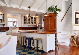 Beautiful 'Sconset Victorian House w/Beach Access