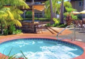 Beautiful studio unit at resort, sleeps 4