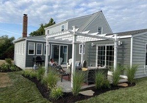 Beautifully Remodeled New To The Market Walk To Scarborough Beach With AC