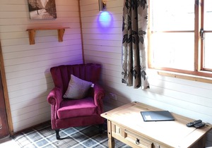 Beaver 2 HuntersMoon-Warminster-Bath-Salisbury-HOT TUB