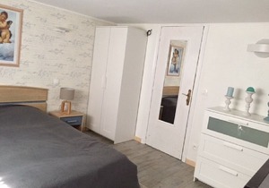 Bed and breakfast for 2-6 people.