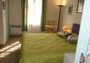 BED AND BREAKFAST 10 MINUTES FROM AVIGNON