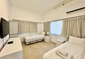 Begin19 Apartments & Hostel