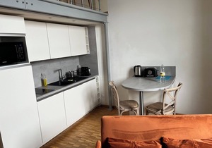 Bel appartement historique au coeur d'Avignon/beautiful apartment in Avignon