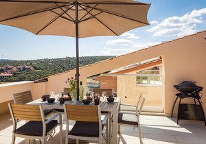 Bella Vista Apartments/Ap 8