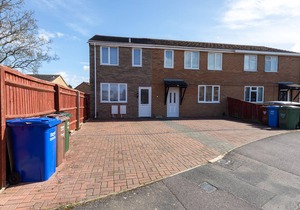 Bellengers Bee 4 Bedroom House