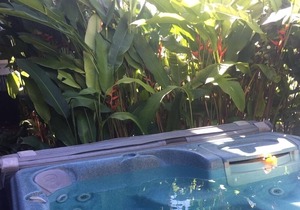 Best Family Beaches On The North Shore - HotTub - BBQ