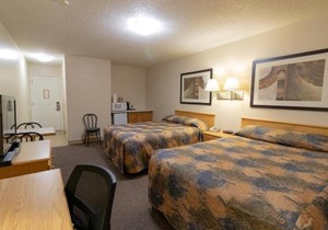 Best Maple Inn - Drayton Valley