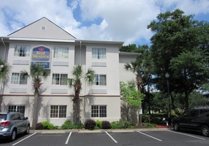 Best Western Patriots Point