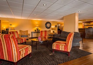 Best Western Plus Parkway Hotel
