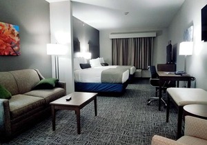 Best Western Plus Wayland Hotel
