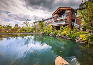 Best Western Premier Boulder Falls Inn