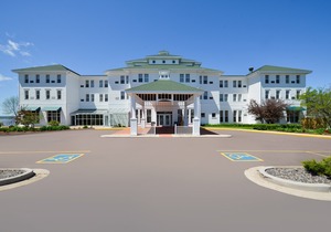 Best Western the Hotel Chequamegon