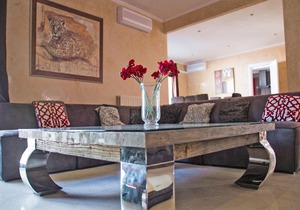 BIG VILLA 34121390 WITH 10 BEDROOMS EL ROSARIO MARBELLA, PRIVATE POOL FOR HOLIDAY RENTALS