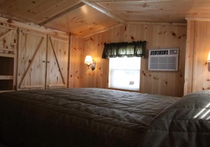 Blackhawk RV Campground Loft Cabin 12