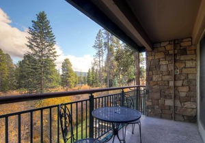 Bliss in Downtown Breck! Unbeatable Location with Stunning Mtn Views TE204