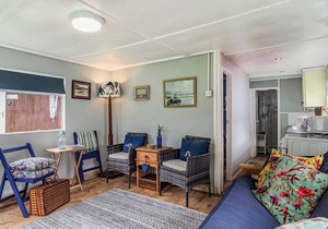 Bluebird Chalet - UK38524