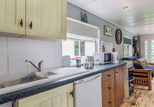 Bluebird Chalet - UK38524