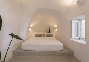 Bluedome Suite with Hot Tub