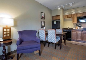 Bluegreen Odyssey Dells™ - 2 Bedroom 1 Bath