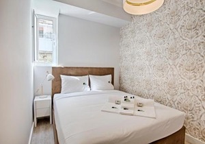 BmyGuest - Ambassador Boutique Apartment II
